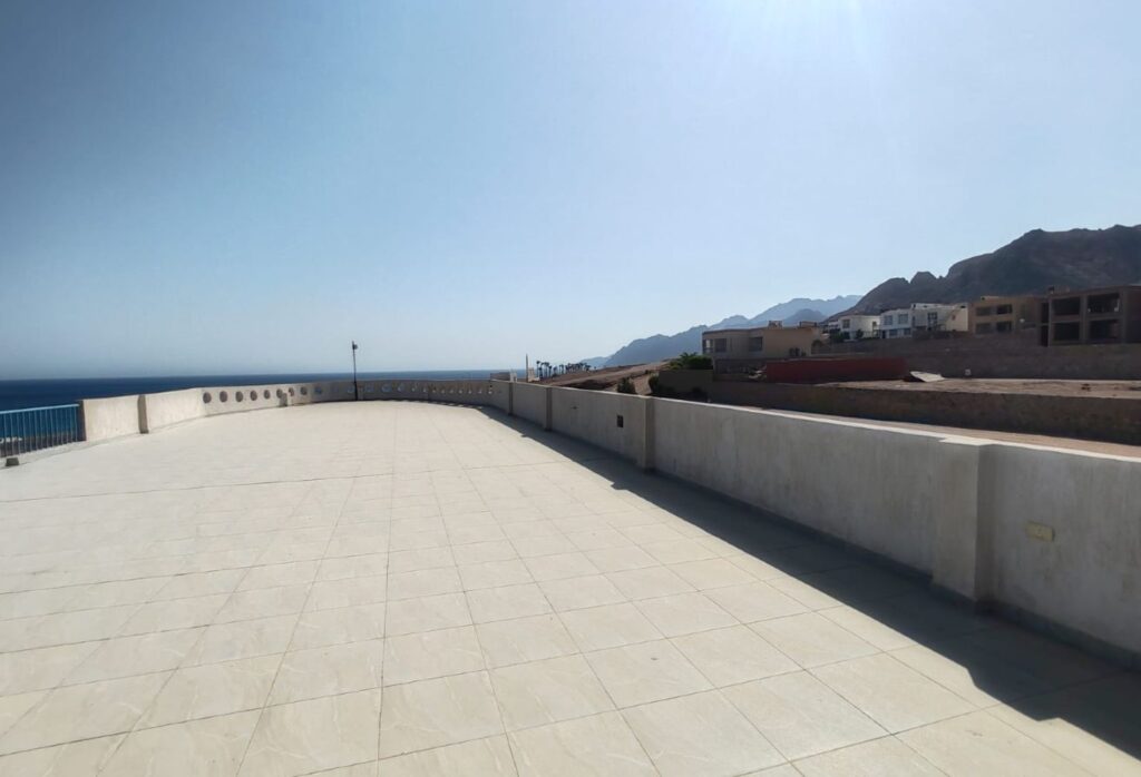 198023 - Property Image 2