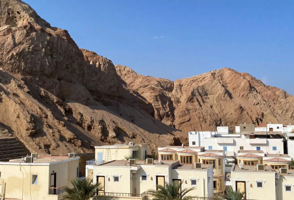 8131713 - Property Image 1